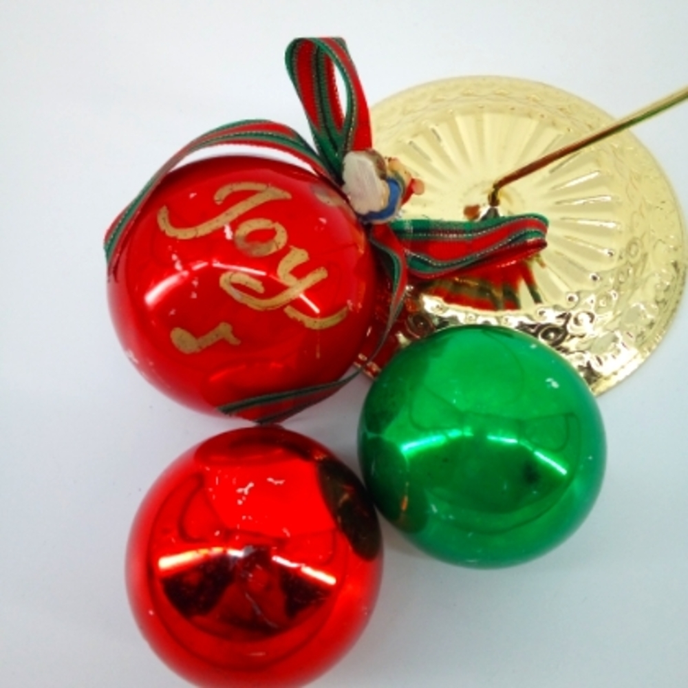 Vintage Rauch Ornaments 1 Non Alaluminum WW2 Handmade And 2 Aluminum Ornaments